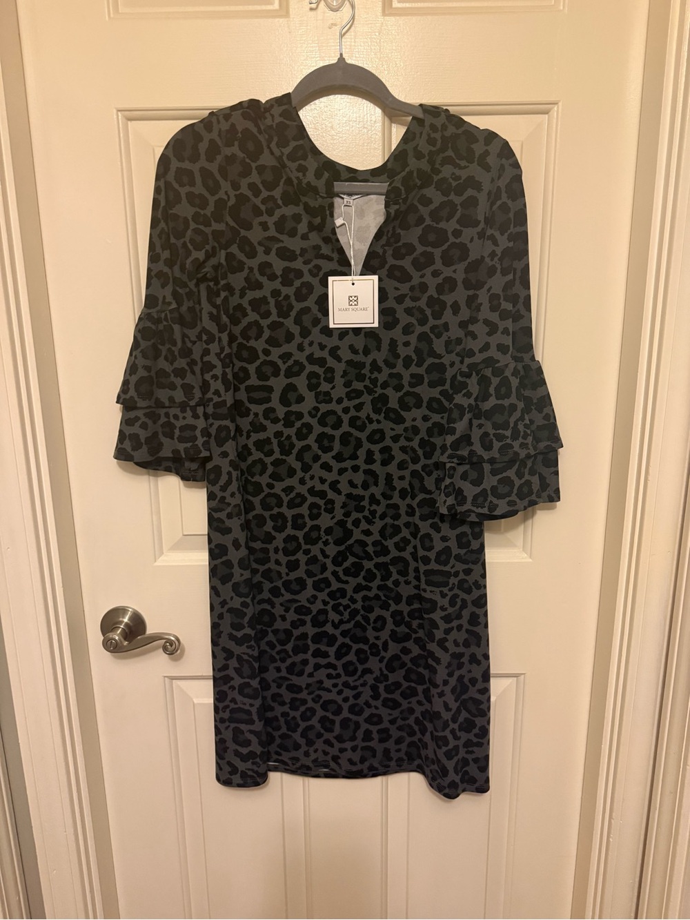 Wendy Bellissimo Black Leopard-Print Ruffle Sleeve Mini Dress